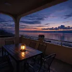 - Pools With A View For 20 Guests וילה