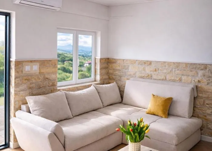 - Pools With A View For 20 Guests فيلة جيسينتسي